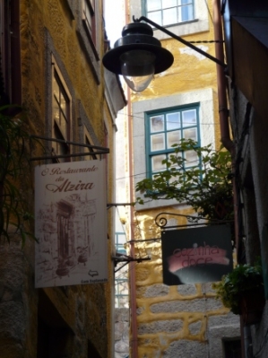 Porto, charme en verval_20
